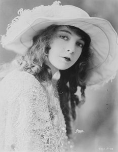 Lillian Gish, 1921